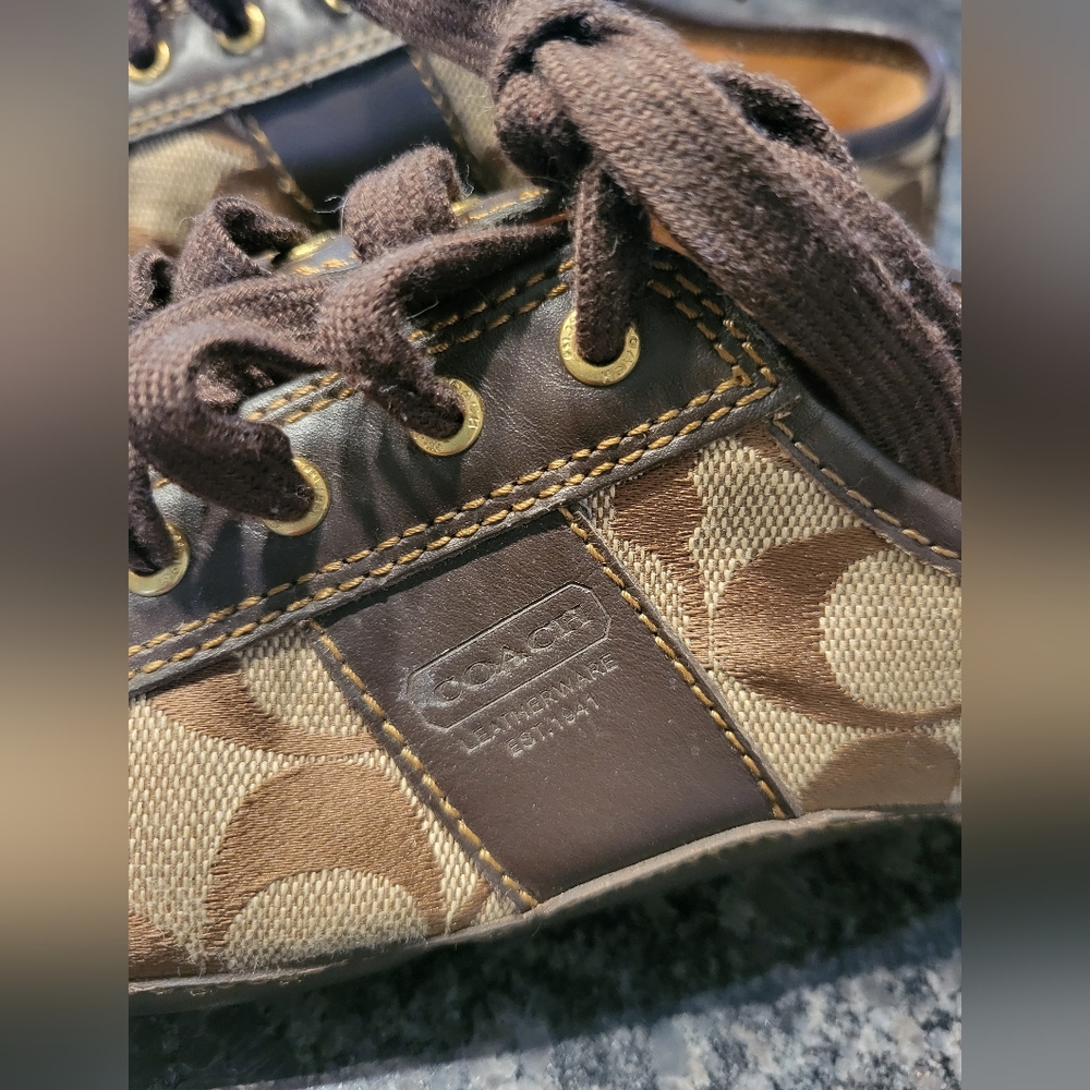 Coach shoes - Picture 5 of 8